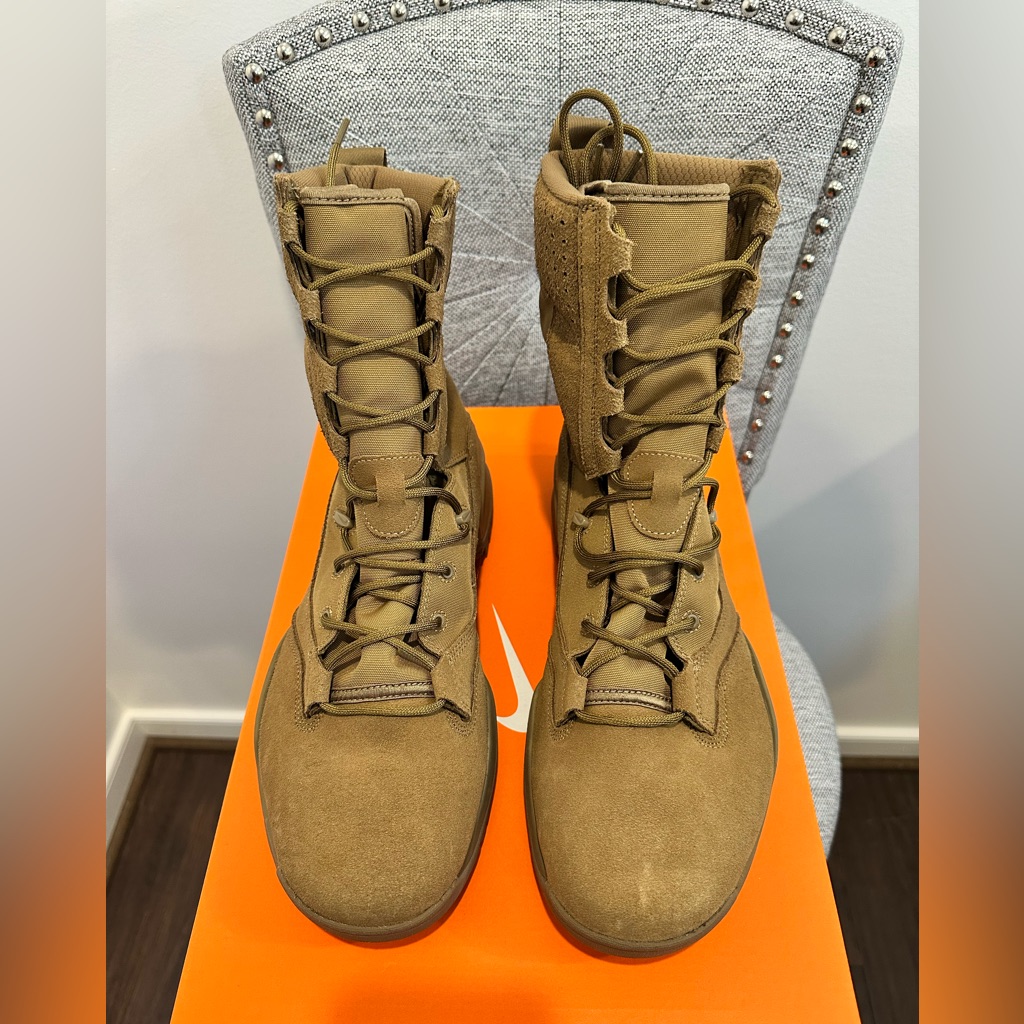 Nike Men’s Sfb Field 2 8 Inch Leather Combat Aq1202 Boots, Coyote